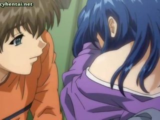 Krūtainas anime cepums izpaužas spermas šķīdums