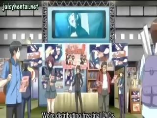 Caughted anime perseestä sisään julkinen